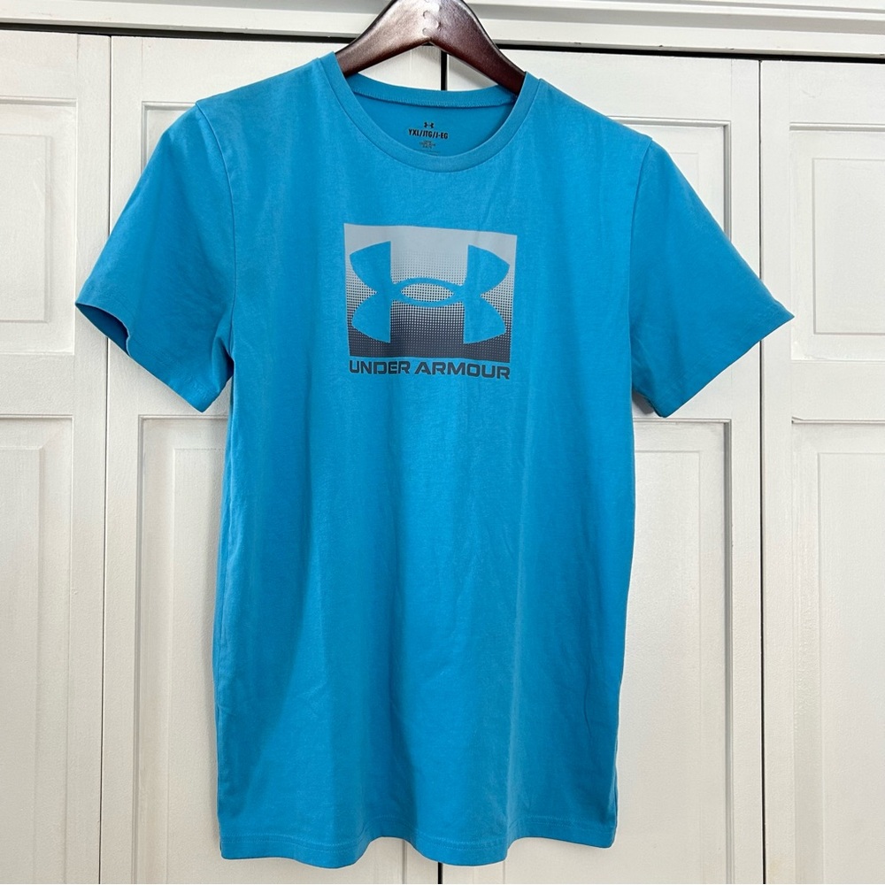 Under Armour Youth Boxed Sports Up Graphic T-Shirt YXL